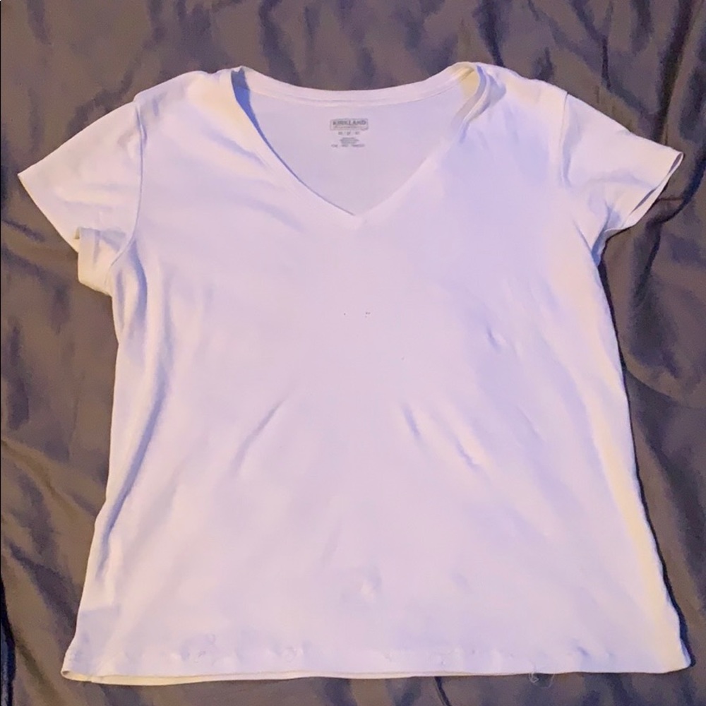 White v-neck shirt